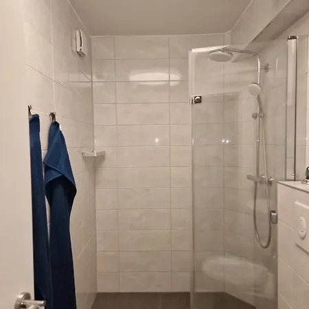 Linda's * Μπόχουμ